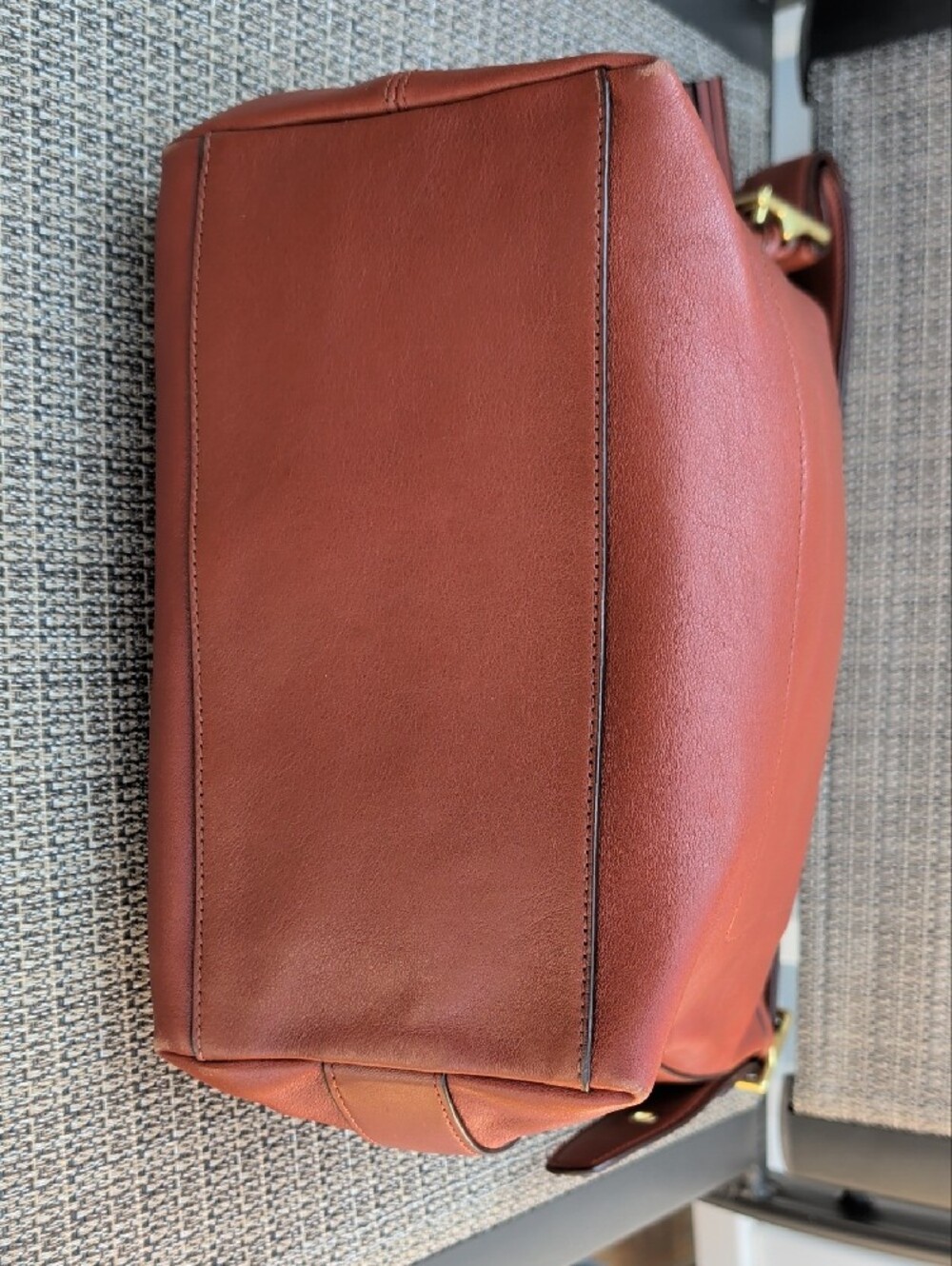 Coach Vintage Legacy Duffle Shoulder Bag Cognac (19889) EUC - Picture 6 of 12